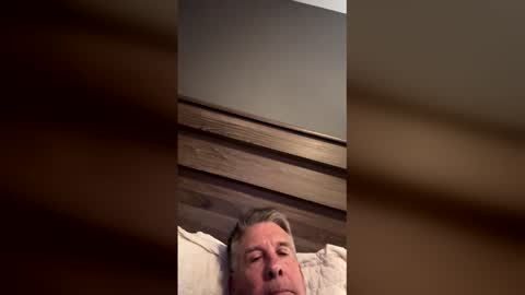 Snapshot of bobbo2828 chatting on December 17, 9:48 am bobbo2828 online show from December 17, 9:48 am