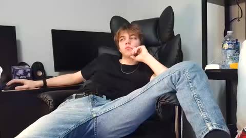 bobby72738 online show from November 29, 4:59 am