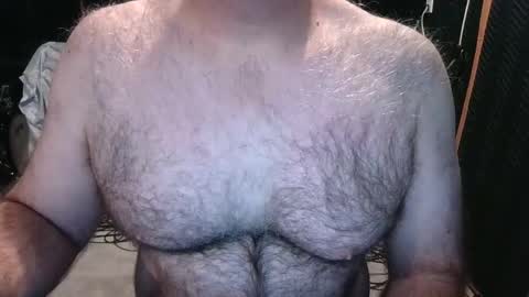 Snapshot of bobbyhill27b chatting on November 26, 2:18 pm BobbyHill27b online show from November 26, 2:18 pm