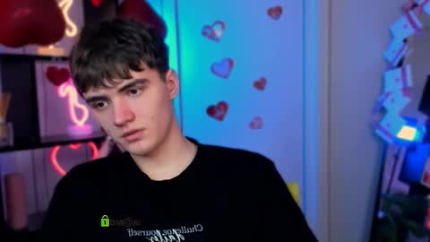 Snapshot of bodi_jon chatting on February 12, 1:17 pm bodi_jon online show from February 12, 1:17 pm