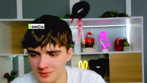 Snapshot of bodi_jon chatting on February 19, 12:23 pm bodi_jon online show from February 19, 12:23 pm