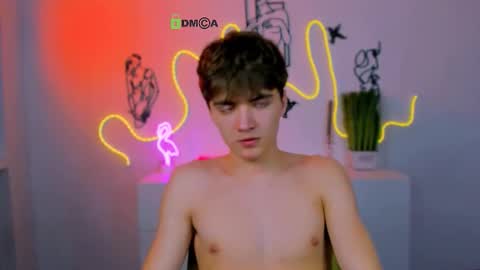 Snapshot of bodi_jon chatting on March 7, 7:33 pm bodi_jon online show from March 7, 7:33 pm