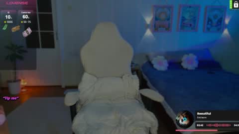  Lina  online show from May 14, 7:31 pm
