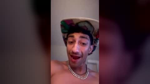 Sailorartemis online show from April 29, 1:43 am