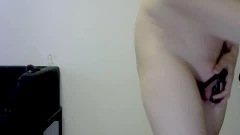 Snapshot of boicunt_sissyslave chatting on June 6, 10:20 am slavecunt online show from June 6, 10:20 am