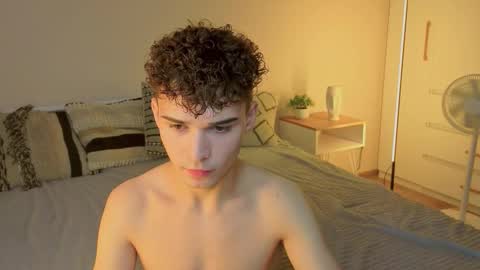 ALEXPVT IS OPEN online show from September 19, 6:41 pm