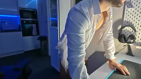 boiteasex online show from September 15, 3:34 pm