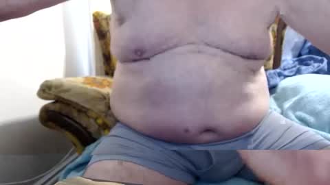 Snapshot of bolbil1 chatting on December 4, 2:15 pm bolbil1 online show from December 4, 2:15 pm