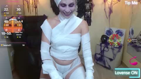 Snapshot of bom_bomx chatting on October 26, 12:05 am Paris online show from October 26, 12:05 am