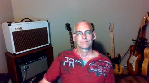 Snapshot of bomec40 chatting on July 13, 12:13 am Carl online show from July 13, 12:13 am