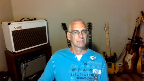 Snapshot of bomec40 chatting on July 22, 12:30 pm Carl online show from July 22, 12:30 pm