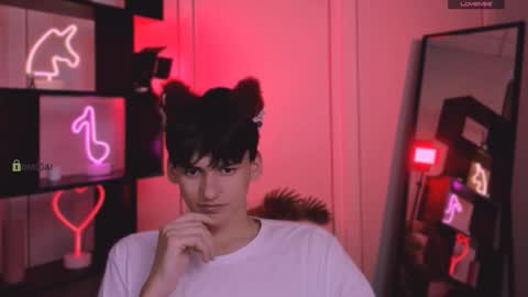 Snapshot of bondi_vv chatting on November 21, 7:34 pm bondi_vv online show from November 21, 7:34 pm