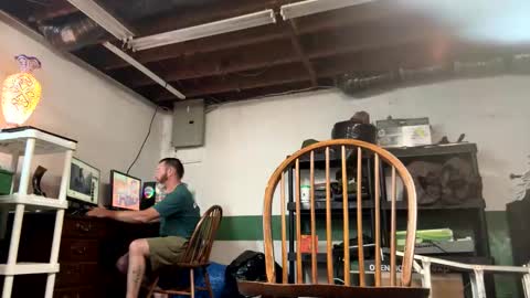 Snapshot of bongripingclitlicker chatting on September 30, 2:27 am bongripingclitlicker online show from September 30, 2:27 am