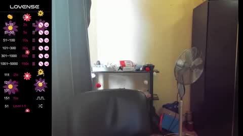 Nell online show from February 10, 10:31 am