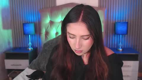 Snapshot of bonnali_lune chatting on January 15, 2:16 am bonnali_lune online show from January 15, 2:16 am