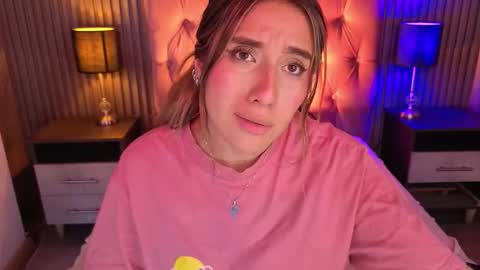 Snapshot of bonnali_lune chatting on February 22, 8:35 am bonnali_lune online show from February 22, 8:35 am