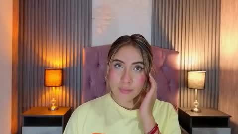 Snapshot of bonnali_lune chatting on March 21, 10:13 pm bonnali_lune online show from March 21, 10:13 pm