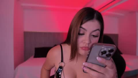 Bonnie  online show from September 22, 11:34 am