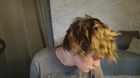 Jessy  Mark online show from February 25, 5:17 am