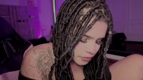 Snapshot of bonnie_anderson chatting on July 21, 2:25 am Bonnie Anderson online show from July 21, 2:25 am