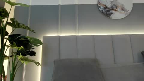 Snapshot of bonnie_bloom chatting on January 17, 2:18 am Bonnie online show from January 17, 2:18 am