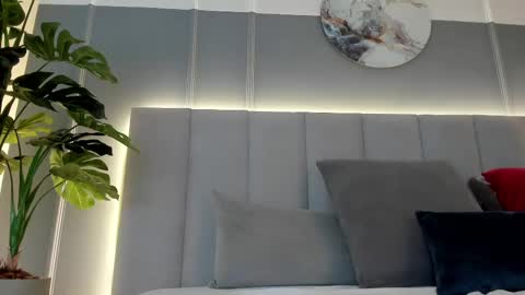 Snapshot of bonnie_bloom chatting on March 4, 11:32 pm Bonnie online show from March 4, 11:32 pm