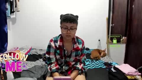 bonnie lam  hello welcome to my room I hope you have fun and you can reach your maximum pleasure here with me online show from March 28, 2:44 am