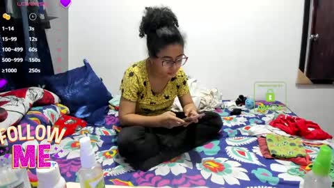 bonnie lam  hello welcome to my room I hope you have fun and you can reach your maximum pleasure here with me online show from April 28, 4:28 am