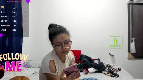 bonnie lam  hello welcome to my room I hope you have fun and you can reach your maximum pleasure here with me online show from June 18, 3:40 am