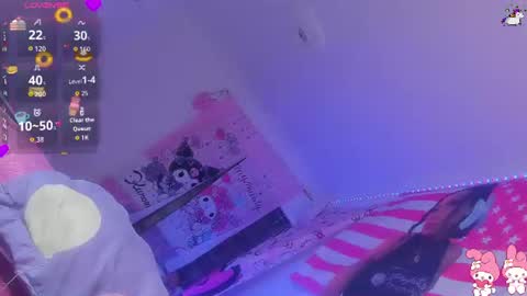Snapshot of bonnie_luisa chatting on August 3, 10:32 am Luisa online show from August 3, 10:32 am