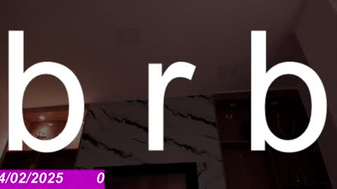 Snapshot of bonnie_luxury chatting on February 4, 8:35 am Bonnie Luxury online show from February 4, 8:35 am