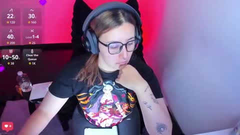 Bonnie Help me reach 500 likes online show from February 10, 8:02 pm