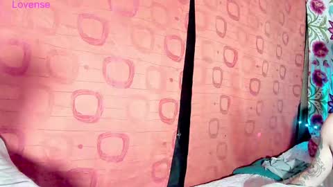 Snapshot of bonnie_x_wizkha chatting on November 15, 6:59 pm Britanly Brow y Wiz KhalBrian online show from November 15, 6:59 pm