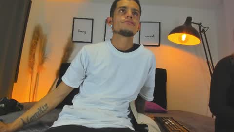 bonny_and_carrot online show from June 22, 7:11 pm