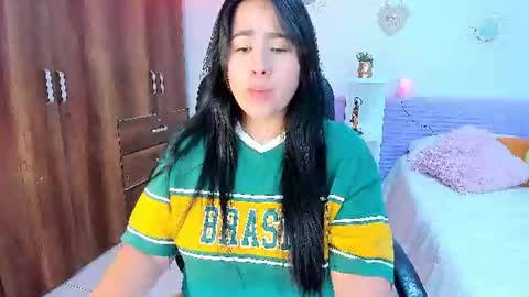 sofia  online show from July 28, 2:18 am