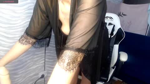 bonny_klyde95 online show from March 8, 11:58 am