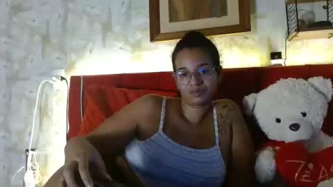 Queen Bon Vivantt online show from January 14, 2:53 pm