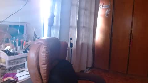 Queen Bon Vivantt online show from February 20, 5:29 pm