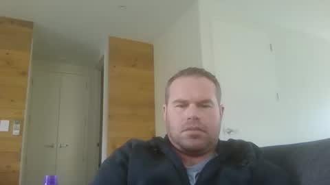 Snapshot of boobboy2222 chatting on October 26, 2:17 am boobboy2222 online show from October 26, 2:17 am