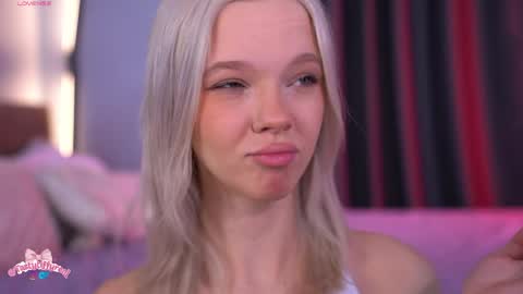 Alina online show from May 2, 7:35 am