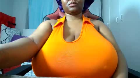 Snapshot of boobygoddessxxx chatting on June 11, 10:13 am boobygoddessxxx online show from June 11, 10:13 am