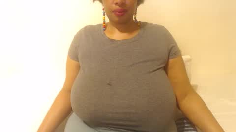 Snapshot of boobyqueen24 chatting on September 15, 7:03 pm boobyqueen online show from September 15, 7:03 pm