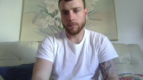 Snapshot of boogieflexxx chatting on March 4, 1:17 pm boogieflexxx online show from March 4, 1:17 pm