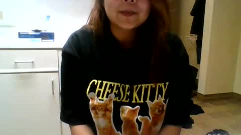 Snapshot of bookishdivya chatting on October 29, 5:31 am Divya online show from October 29, 5:31 am