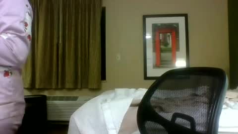 Snapshot of bookishdivya chatting on November 13, 6:56 am Divya online show from November 13, 6:56 am