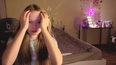 Milena online show from October 27, 1:20 am