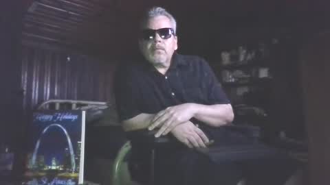 Snapshot of booshy chatting on May 21, 7:26 am Booshwa online show from May 21, 7:26 am