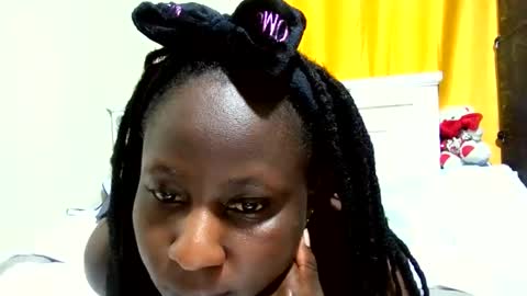 Snapshot of bootyliciouske chatting on June 10, 7:46 pm bootyliciouske online show from June 10, 7:46 pm