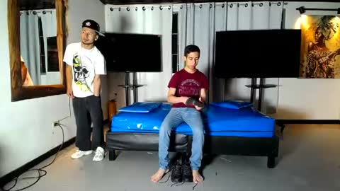 Snapshot of boranget chatting on July 24, 11:08 am boranget online show from July 24, 11:08 am