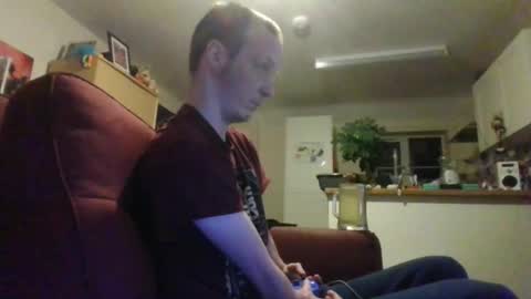 Snapshot of boredlul chatting on January 31, 7:11 pm boredlul online show from January 31, 7:11 pm